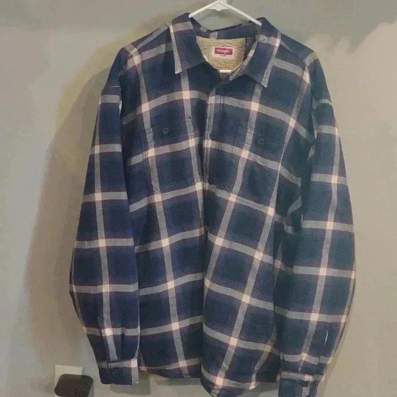 Wrangler blue plaid Sherpa line button down 4 pocket shacket mens xlarge‎ - Picture 1 of 4